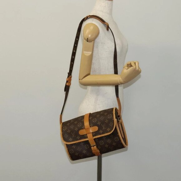 Share LOUIS VUITTON Monogram Marne Shoulder Bag M51369 LV Auth - Picture 13 of 16